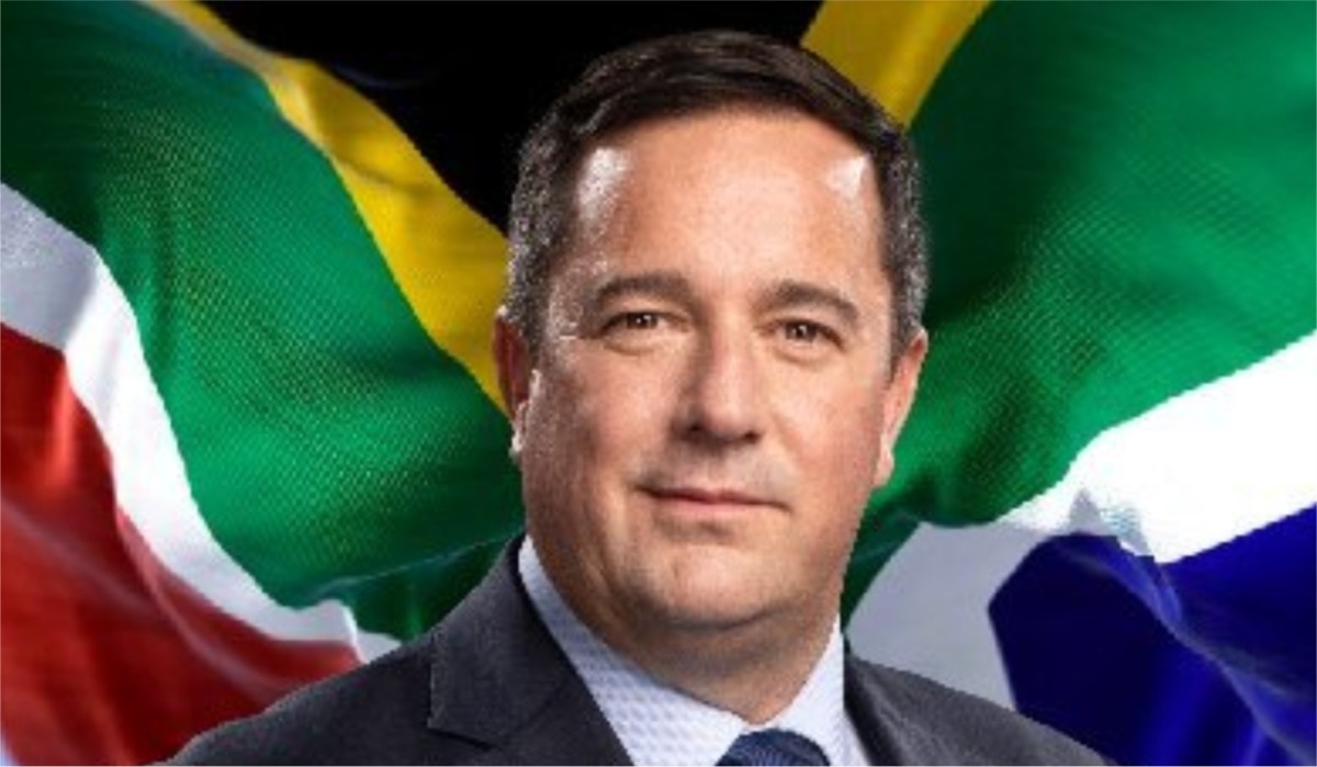 Democratic Alliance President John Steenhuisen Returns to School After 30 Years